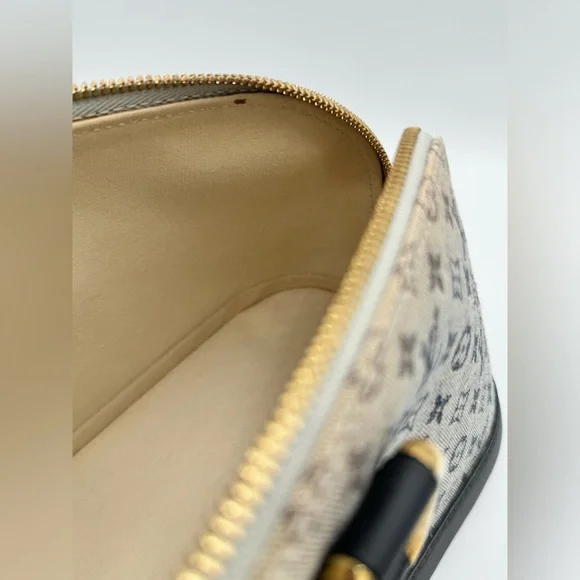 Louis Vuitton Monogram Mini Lin Alma Long Handbag - Picture 5 of 14